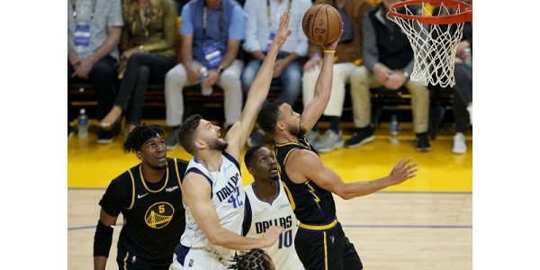 Golden State Warriors gana el título de la Conferencia Oeste esta temporada